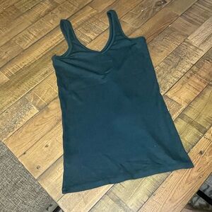 NWT Chaser Forest Green Tank | XS
